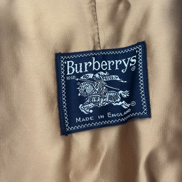 Vintage Burberry Long Trench Coat with Removable Wool Lining - Picture 4 of 15